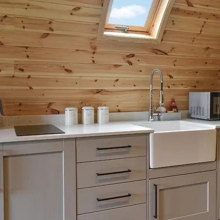 Hawthorn - Uk47620 亨曼比