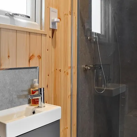 Hawthorn - Uk47620 *